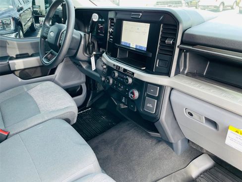 Used 2025 Ford F250 XLT AWD/4WD image 29