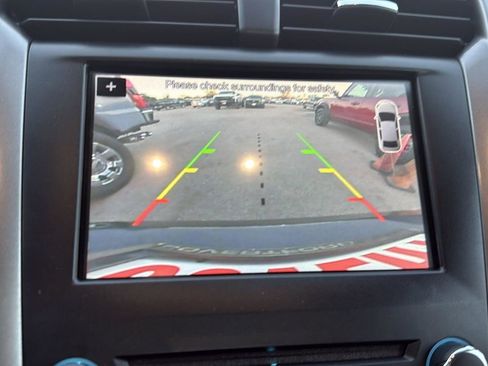 Certified 2017 Ford Fusion SE w/ Fusion SE Technology Package image 19