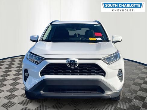 Used 2021 Toyota RAV4 XLE image 2