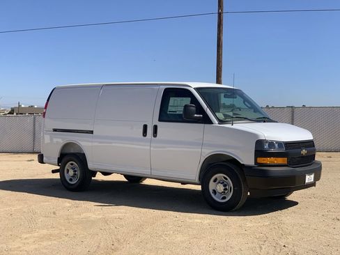 New 2026 Chevrolet Express 2500 w/ Driver Convenience Package RWD image 3