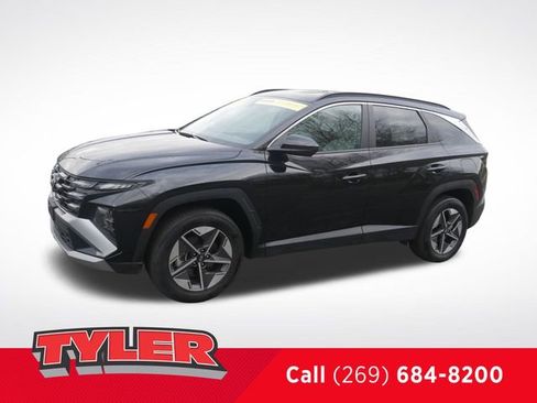 Used 2025 Hyundai Tucson SEL image 3