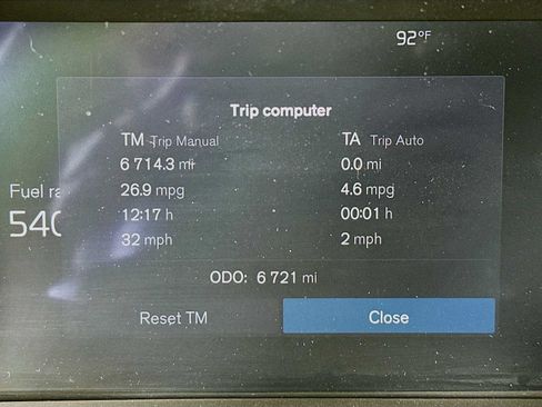 Used 2026 Volvo XC60 B5 Plus w/ Protection Package Premier AWD/4WD image 12