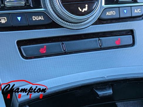 Used 2019 Lincoln MKZ Premiere image 24