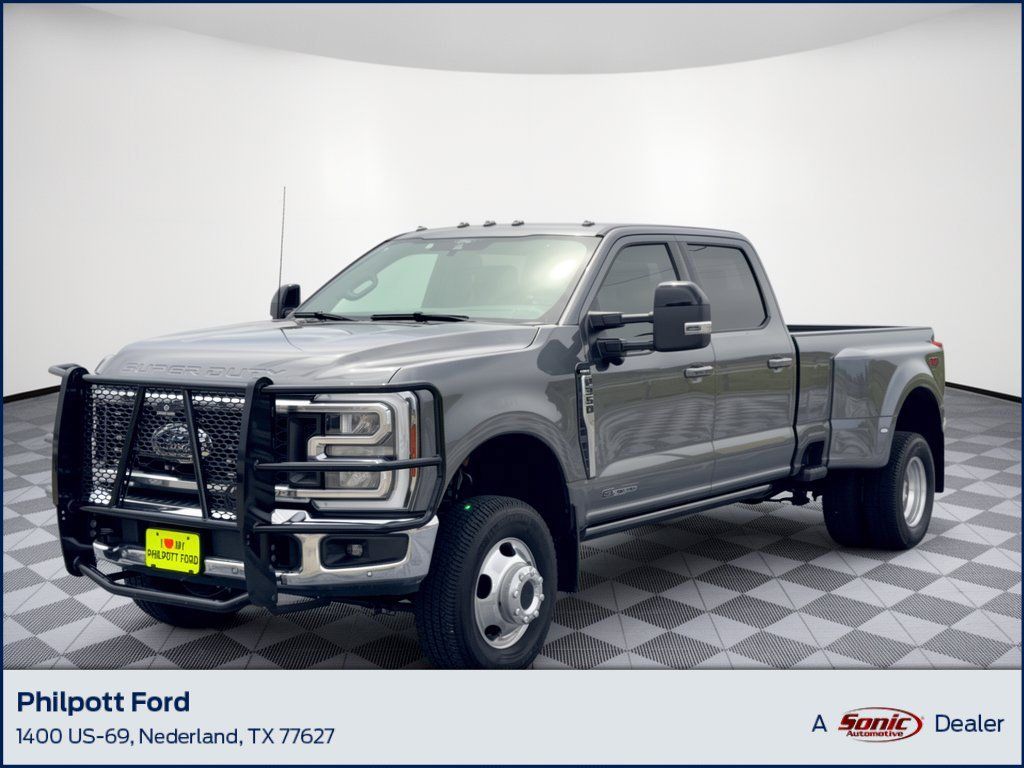 Certified 2025 Ford F350 Lariat w/ Lariat Ultimate Package AWD/4WD image 1