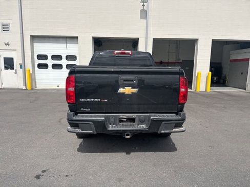 Used 2018 Chevrolet Colorado Z71 image 3