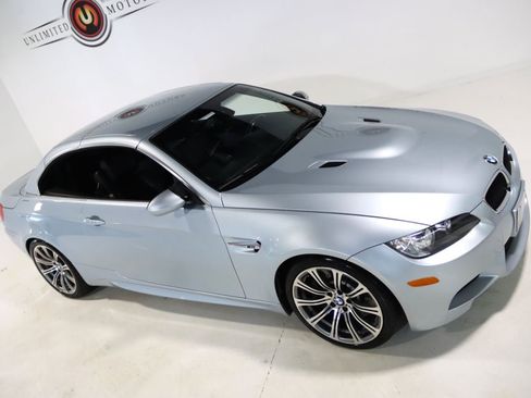 Used 2011 BMW M3 Convertible RWD image 9