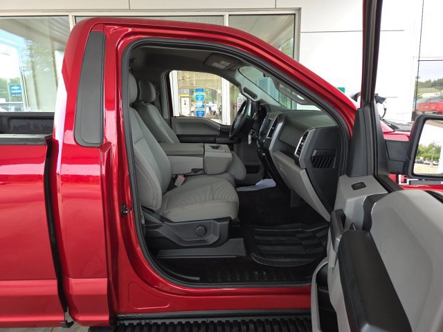 Used 2016 Ford F150 XLT AWD/4WD image 38