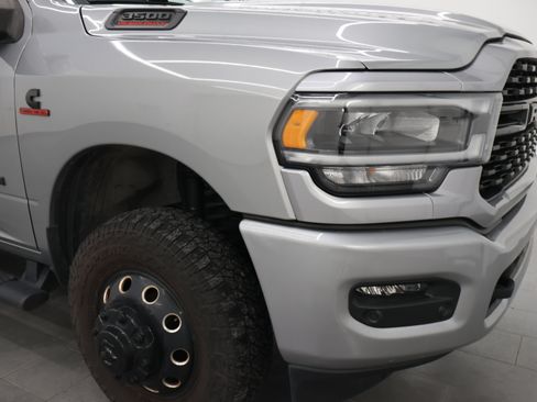 Used 2024 RAM 3500 Big Horn w/ Night Edition AWD/4WD image 23