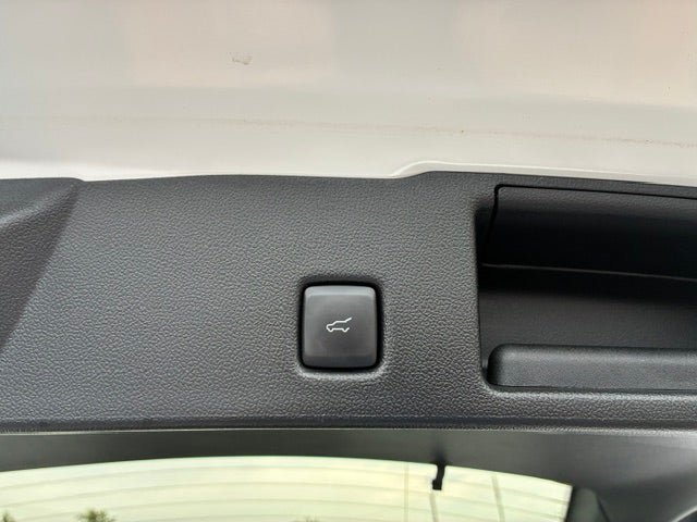Used 2024 Ford Escape ST-Line Select w/ Tech Pack #1 AWD/4WD image 15