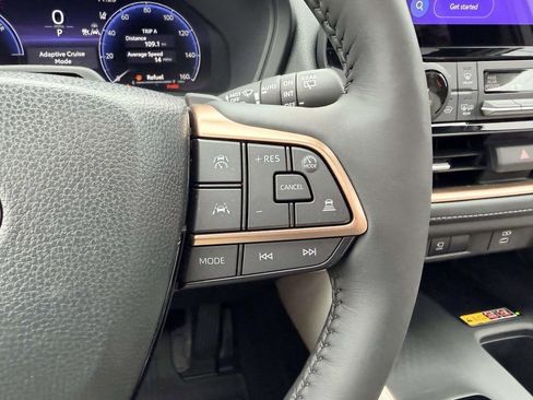 Certified 2025 Toyota Grand Highlander AWD Hybrid image 7