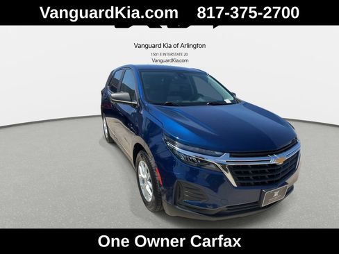 Used 2022 Chevrolet Equinox LS w/ LS Convenience Package FWD image 2