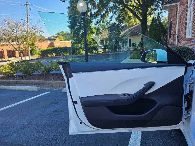 Used 2025 Tesla Model 3 Long Range RWD image 34