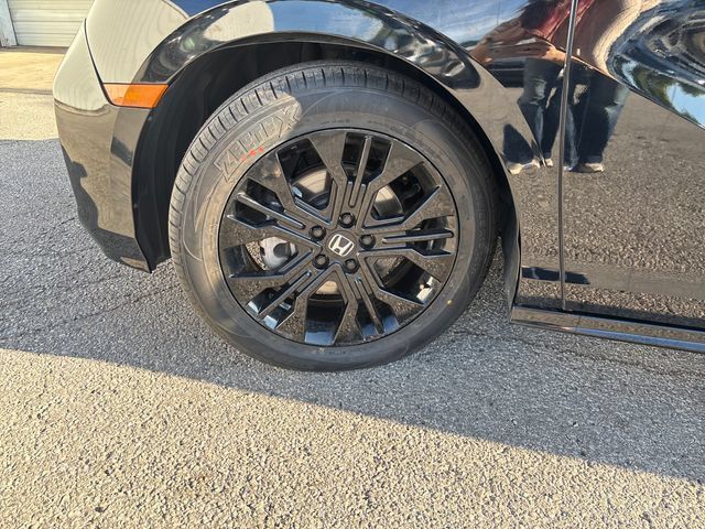 Used 2025 Honda Odyssey Sport-L image 25