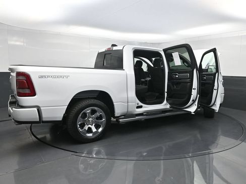 Used 2022 RAM 1500 Big Horn AWD/4WD image 41
