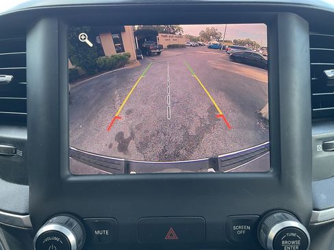 Used 2019 RAM 1500 Big Horn RWD image 29