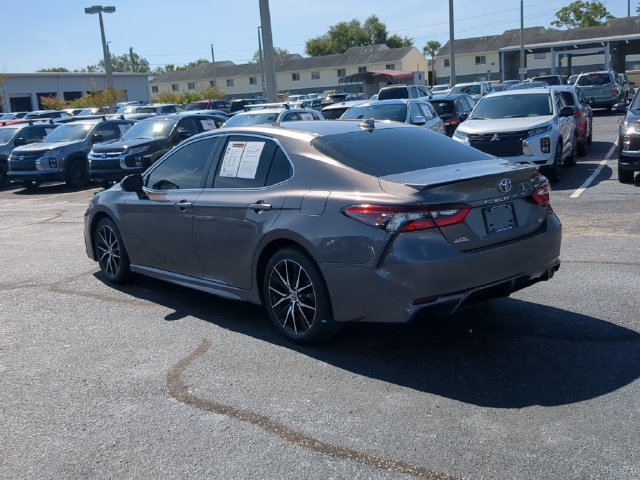 Used 2024 Toyota Camry SE FWD image 8