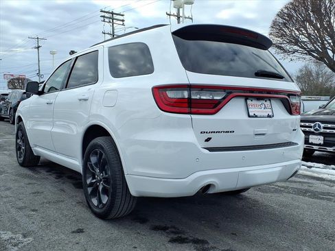 Certified 2024 Dodge Durango GT image 23