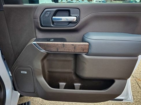 Certified 2022 GMC Sierra 3500 Denali image 45