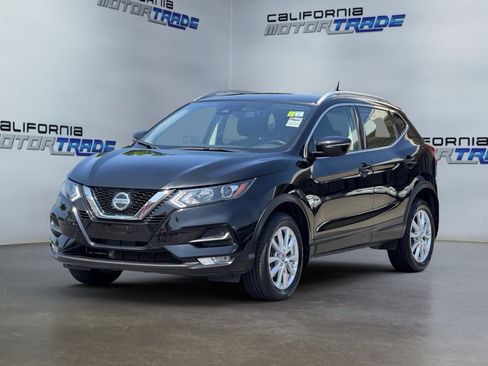 Used 2022 Nissan Rogue Sport SV image 9