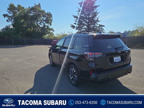 New 2026 Subaru Forester Touring AWD/4WD image 3