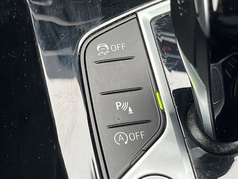 Used 2024 BMW X3 sDrive30i image 9