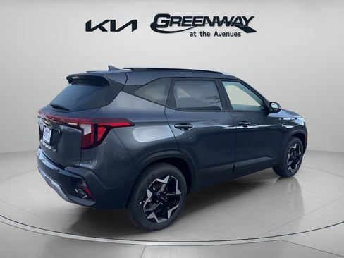 New 2026 Kia Seltos S image 4