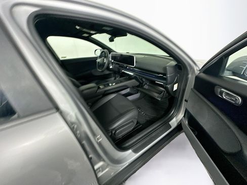 Used 2024 Hyundai Ioniq 6 SEL image 31