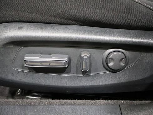 Used 2023 Honda Accord EX image 12