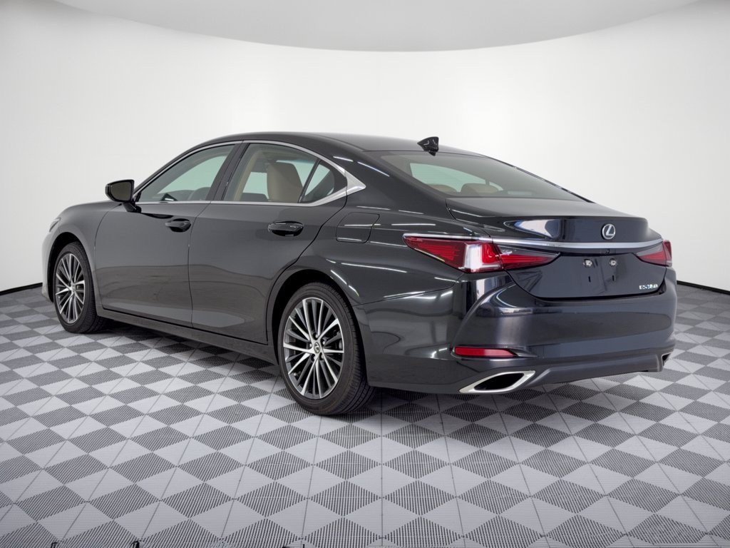 Used 2025 Lexus ES 350 w/ Premium Package FWD image 3