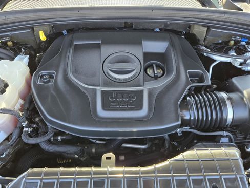 Used 2022 Jeep Grand Cherokee Summit image 37