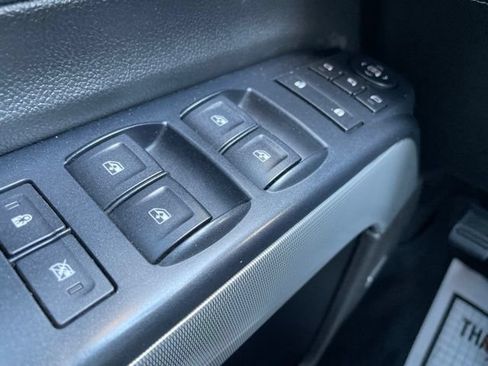 Used 2016 Chevrolet Silverado 1500 LTZ Z71 w/ LTZ Plus Package AWD/4WD image 12