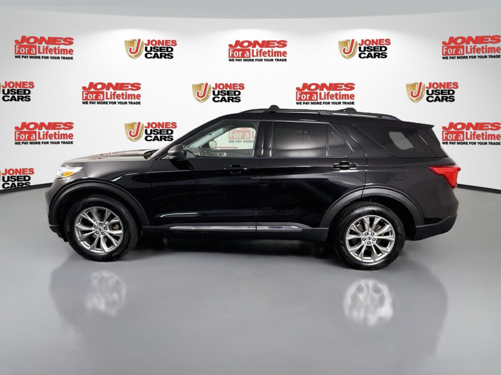 Used 2022 Ford Explorer XLT w/ Equipment Group 202A AWD/4WD image 14