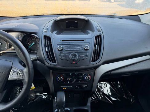 Certified 2018 Ford Escape SE AWD/4WD image 2