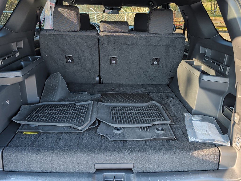 Certified 2025 Toyota 4Runner TRD Off-Road AWD/4WD image 24
