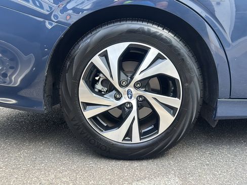 Used 2025 Subaru Legacy Premium AWD/4WD image 41