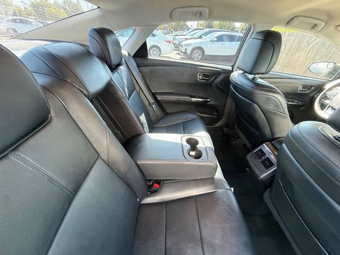 Used 2014 Toyota Avalon XLE FWD image 17