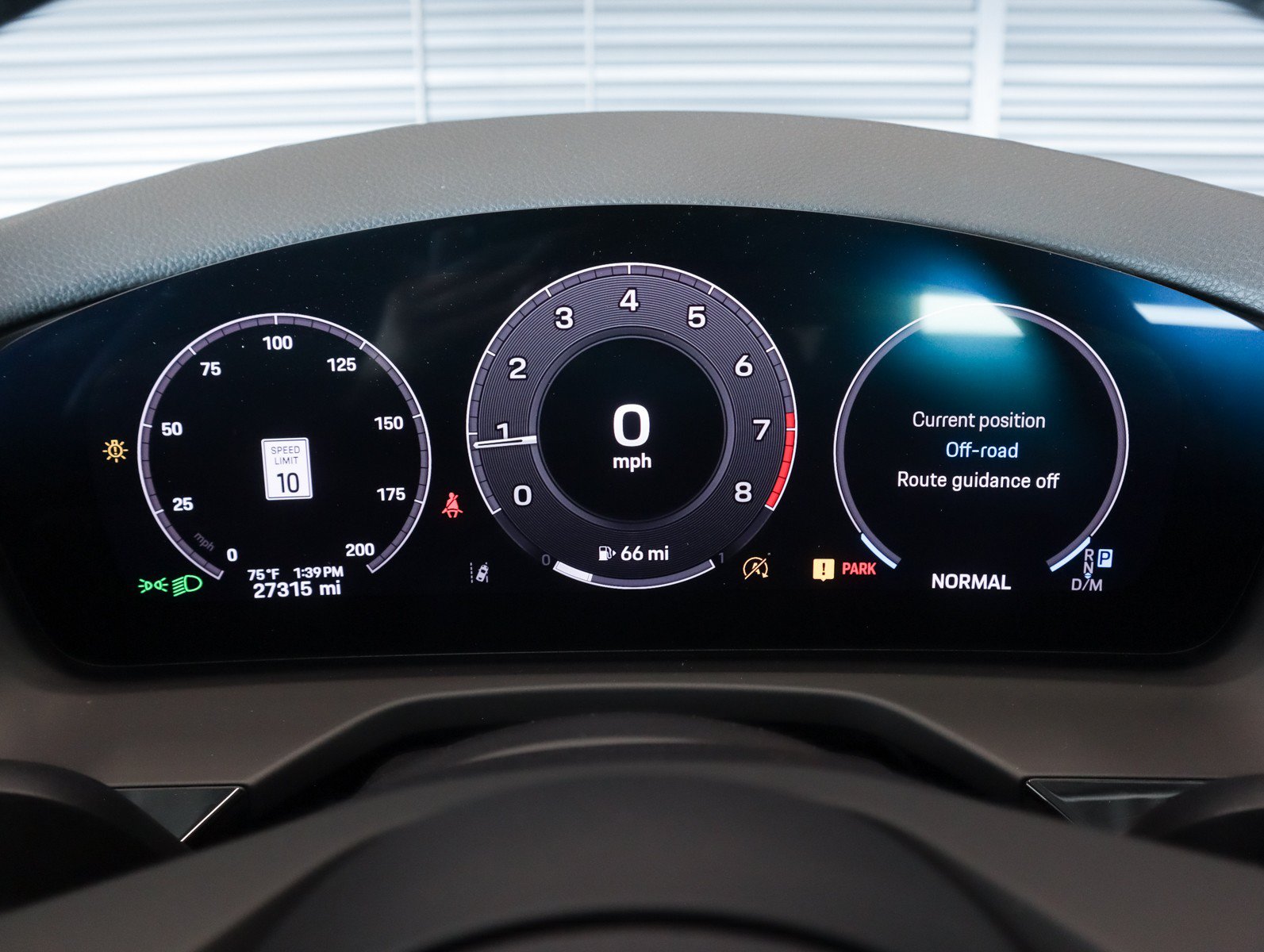 Certified 2024 Porsche Panamera RWD image 19