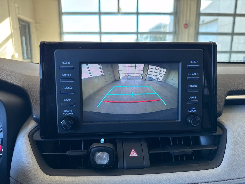 Used 2019 Toyota RAV4 XLE w/ All Weather Liner Package AWD/4WD image 30