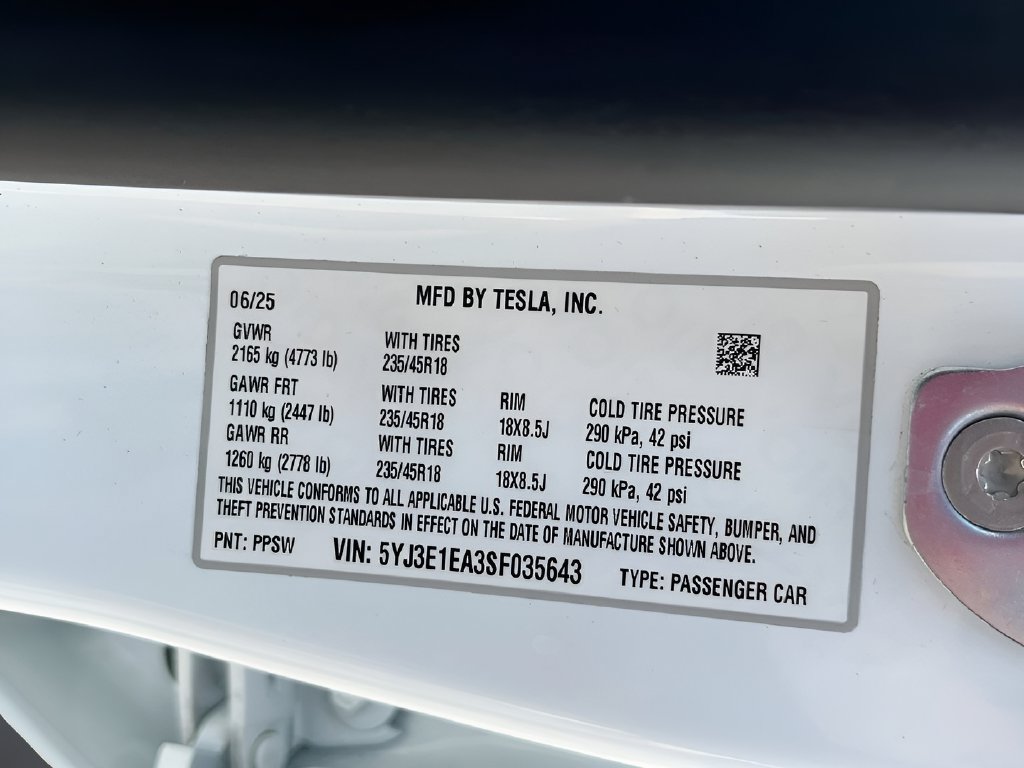 Used 2025 Tesla Model 3 Long Range RWD image 32