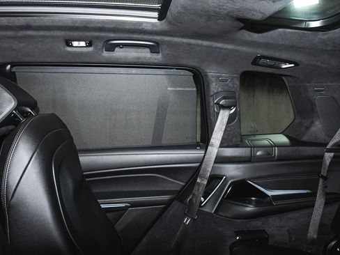 Used 2023 BMW X7 xDrive40i w/ Executive Package image 76