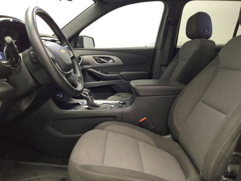 Used 2023 Chevrolet Traverse LT w/ LPO, Floor Liner Package AWD/4WD image 17