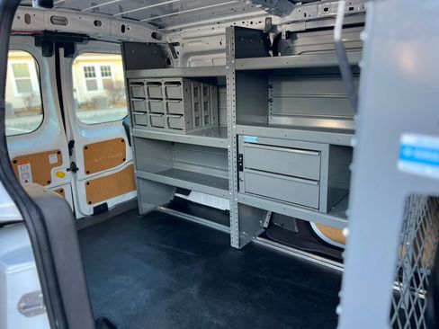 Used 2022 Ford Transit Connect XL image 28