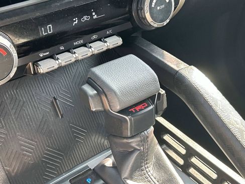 Used 2025 Toyota Tacoma TRD Sport RWD image 33