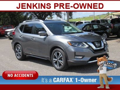 Used 2017 Nissan Rogue SL w/ SL Premium Package