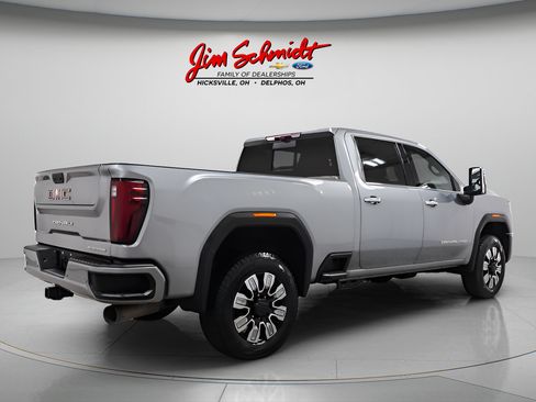 Used 2024 GMC Sierra 2500 Denali w/ Denali Reserve Package AWD/4WD image 6