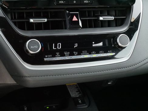 Certified 2026 Toyota Corolla XSE FWD image 23