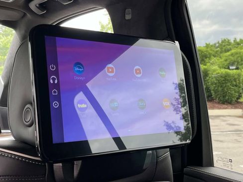 New 2026 Cadillac Escalade Platinum Sport AWD/4WD image 18