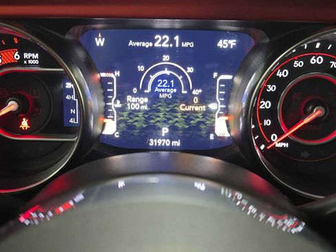 Used 2022 Jeep Gladiator Rubicon w/ LED Lighting Group AWD/4WD image 28