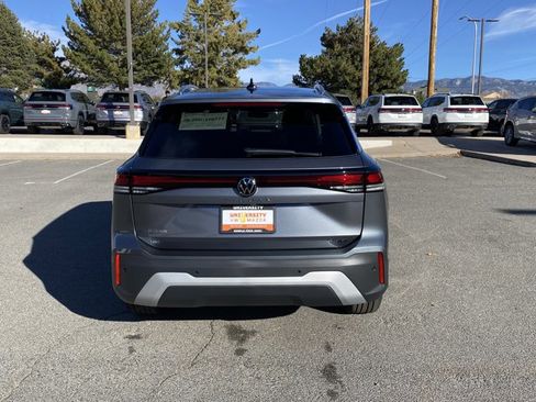 New 2026 Volkswagen Tiguan SE AWD/4WD image 46