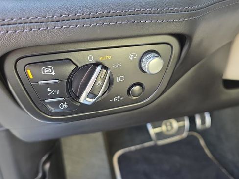 Used 2021 Bentley Bentayga Speed image 20